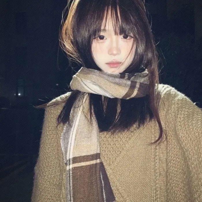 星期三海报